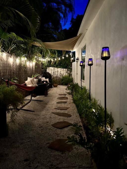 Flora'S Garden Apartment/Studio ノース・マイアミ エクステリア 写真
